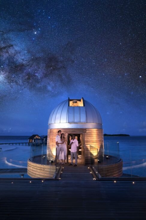 Anantara Kihavah Luxury Maldives Overwater Villas  Observatory And Bar
