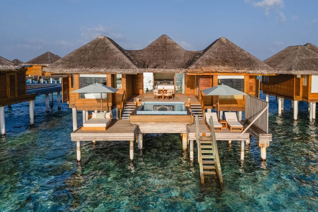 Luxury Overwater Villas at Huvafen Fushi, Maldives For Your Honeymoon
