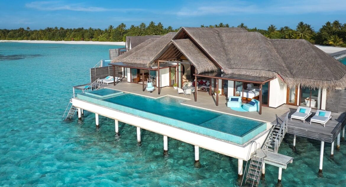 Niyama Private Islands Overwater Villas Pool